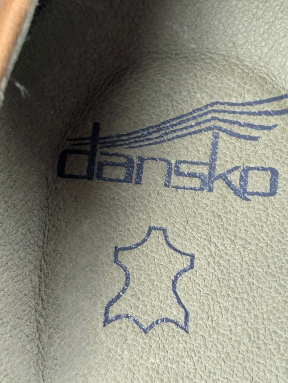 Dansko Danica Waterproof Burnished Leather Penny Loafers women's 9 1/2 - Picture 5 of 8
